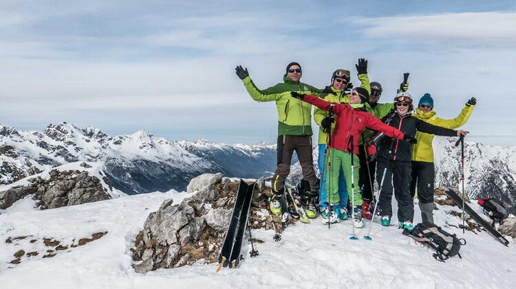 Am Gipfel Des Schafkar In Den Lechtaler Alpen Mit Tourenski