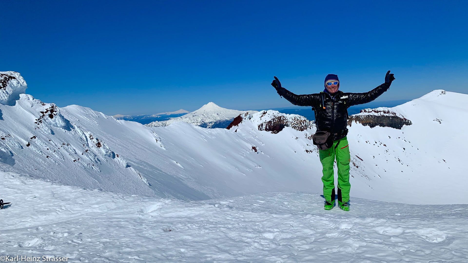 Am Gipfel der Skitourenträume in Chile