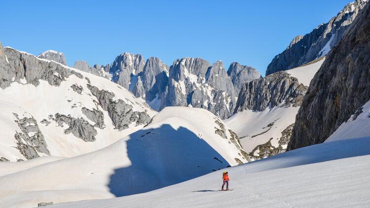 Gefuehrte Skitouren In Montenegro