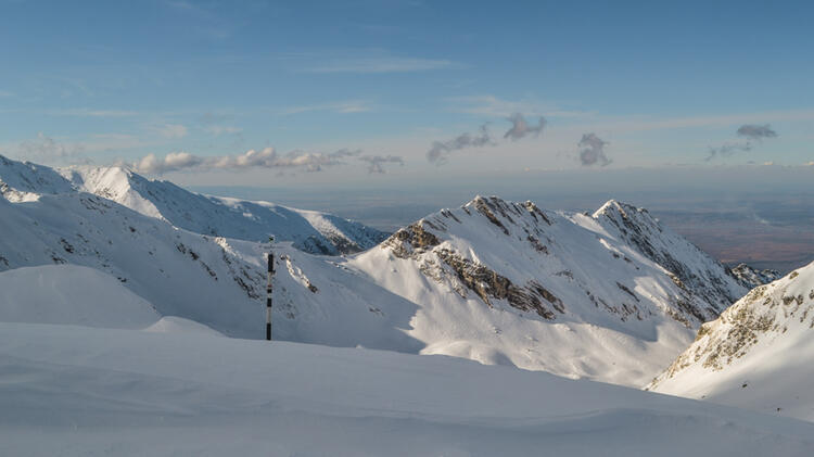 In Die Rumaenischen Karpaten Zum Skitouren Gehen