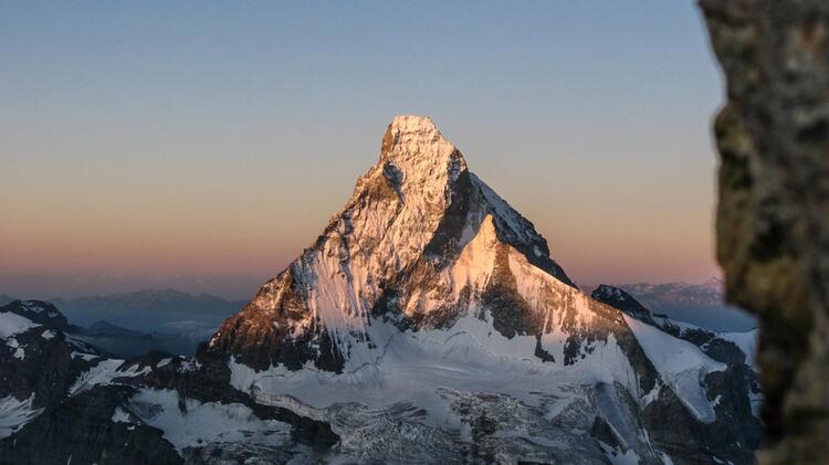 Matterhorn Von Obergabelhorn Aus Gesehen In Der Hochtourenwoche Im Wallis