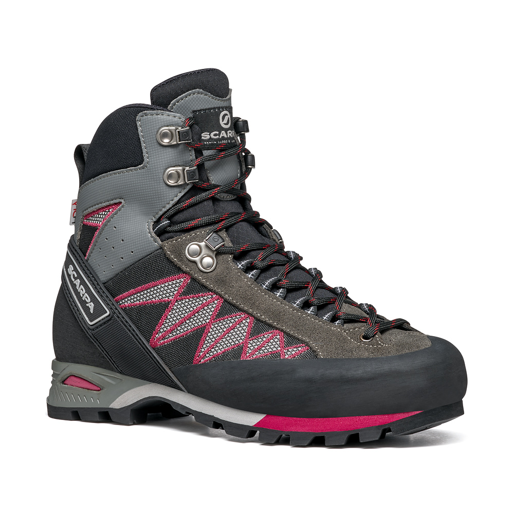 bergschuhe für alpenüberquerung