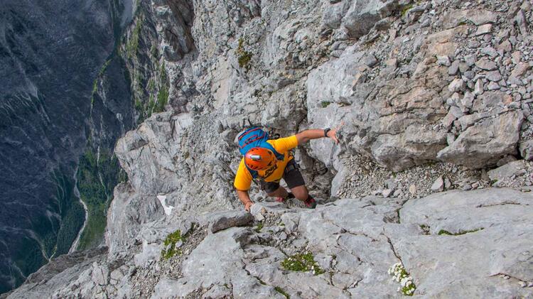 Tiefblick In Der Hochwanner Nordwand