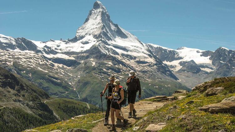 Wandern Am Matterhorn Auf Der Gefuehrten Tour Rund Um Zermatt