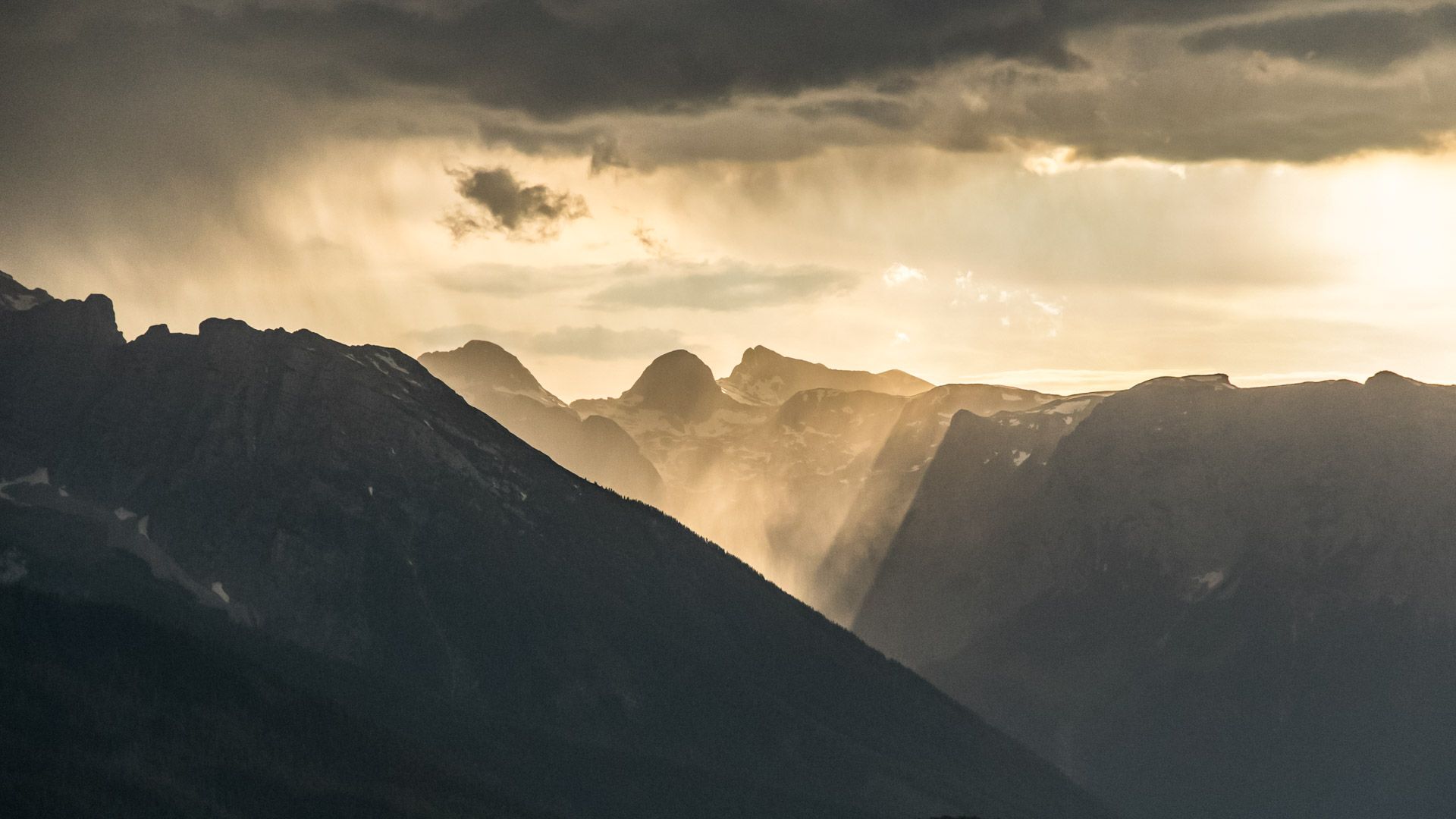 wetterstimmung-in-berchtesgaden-am-watzmann.jpg wetterstimmung-in-berchtesgaden-am-watzmann.jpg
