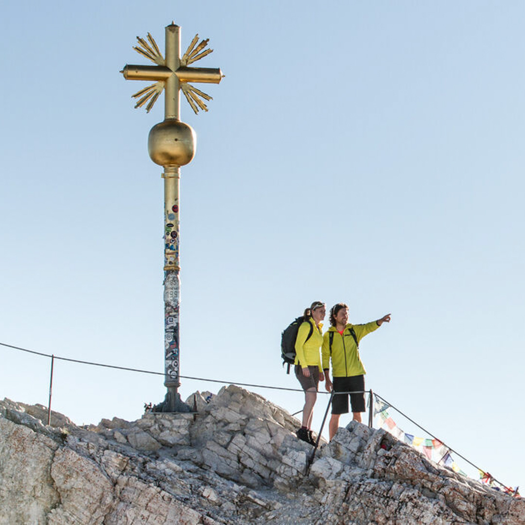 zugspitze-gipfelkreuz.jpg zugspitze-gipfelkreuz.jpg